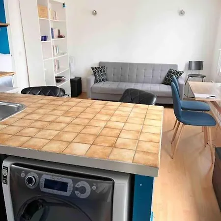Cozy Flat, Sentier, 2 Guests Apartment Paris